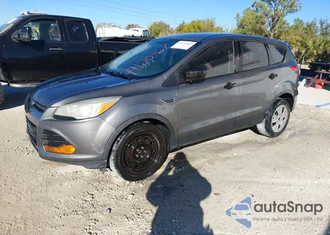 2014 Ford Escape S z USA, uszkodzony, nr VIN 1FMCU0F74EUD22447